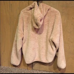 Forever 21 fluffy pink sweatshirt hoodie